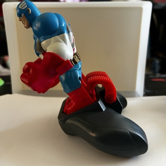 2013 Hasbro Battle Masters Slam Marvel Captain‎ America Figure W/controller - Picture 5 of 6